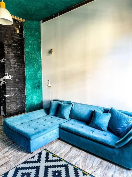 Apartamento Cozy & Charming Apt. Downtown Timisoara Exterior foto